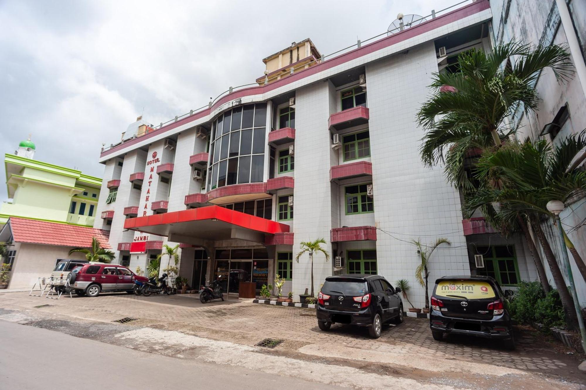 Reddoorz Syariah At Hotel Matahari 2 Джамби Экстерьер фото