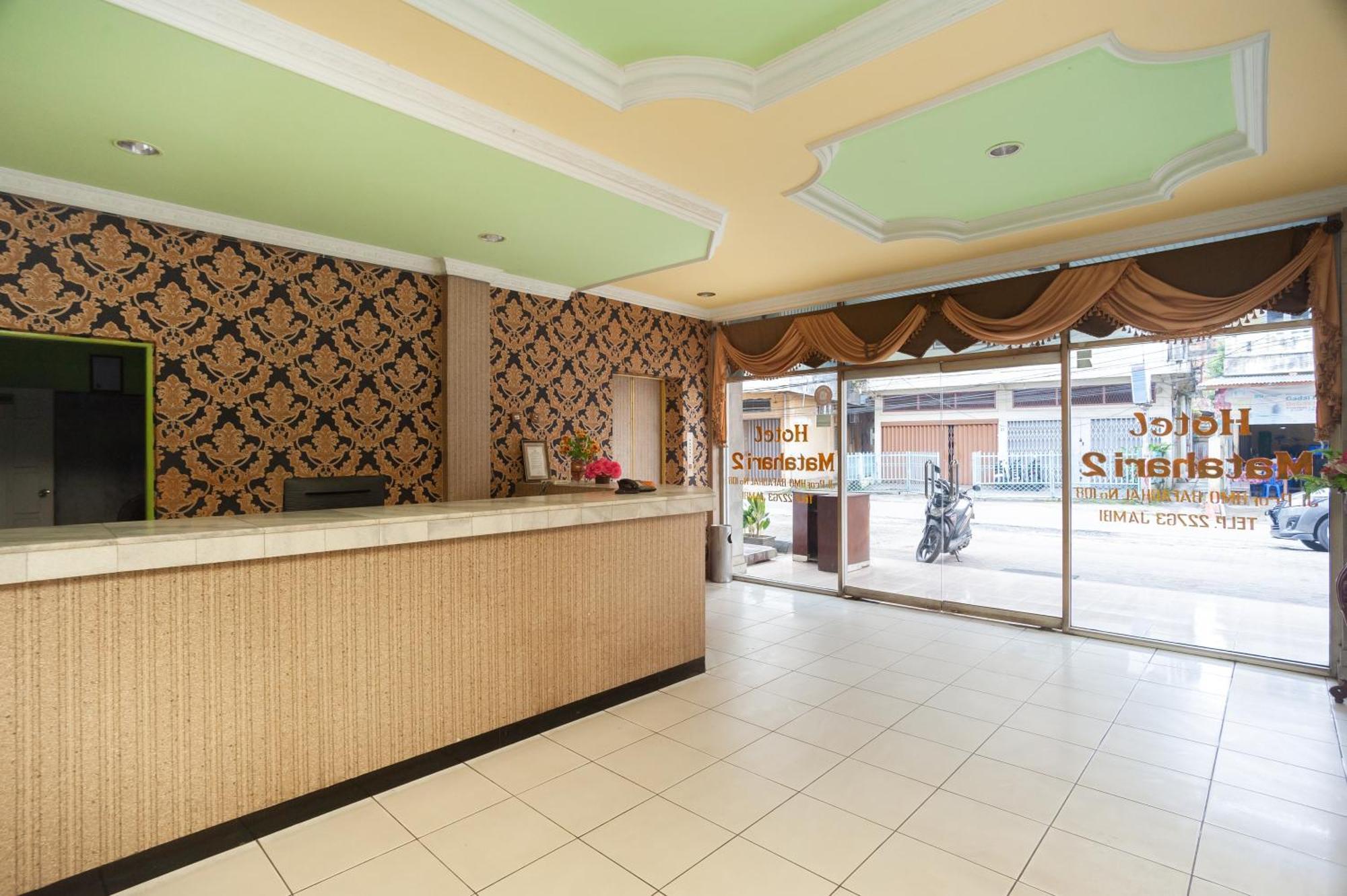 Reddoorz Syariah At Hotel Matahari 2 Джамби Экстерьер фото